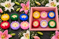 ⚜️ Lily Bloom Resin Soy Wax Candles – Set of 6 - Candle Jar | Ratna Sagarika Candles