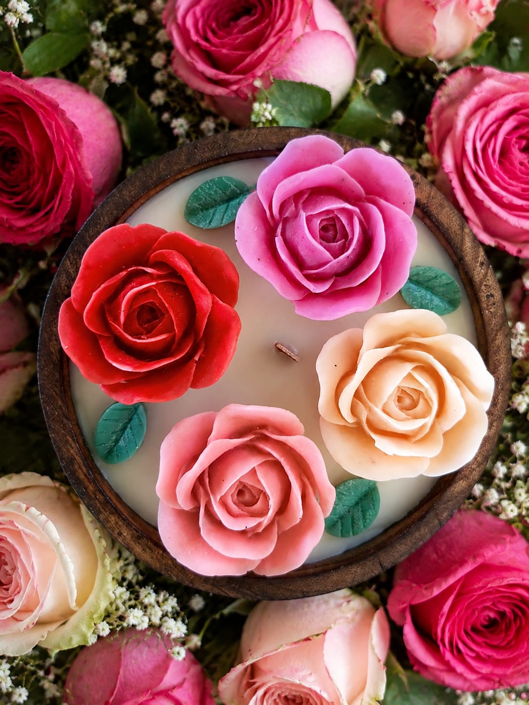 🌹 Multicolor Rose Bouquet Candle in Wooden Bowl - Candle | Ratna Sagarika Candles