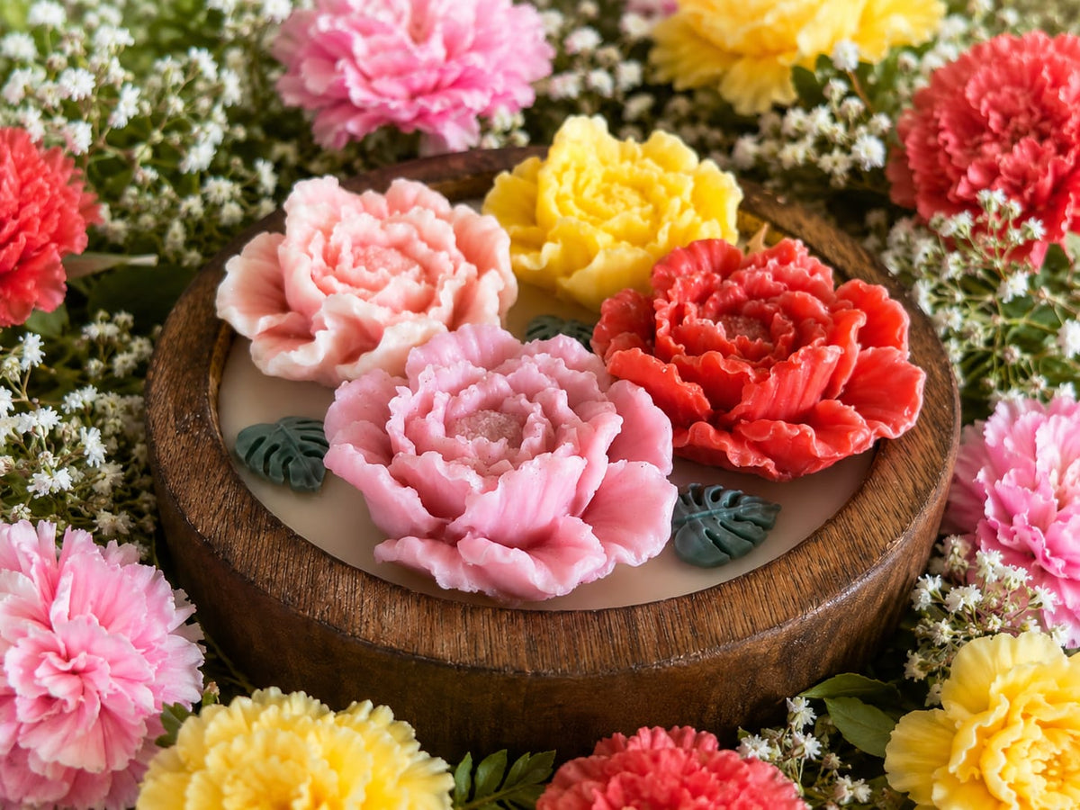 🌺 Peony Bouquet Candle in Wooden Tray - Candle | Ratna Sagarika Candles