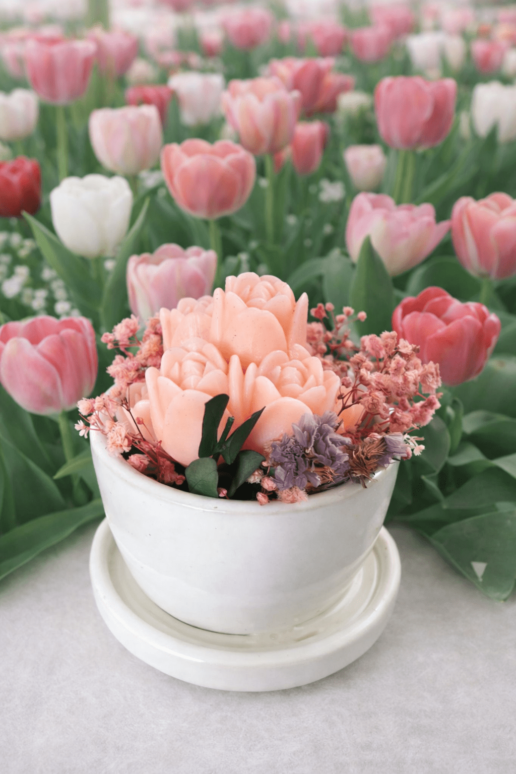 🌷 Tulip Candle Mould Flower Bouquet in Ceramic Jar - Decorative Candles | Ratna Sagarika Candles