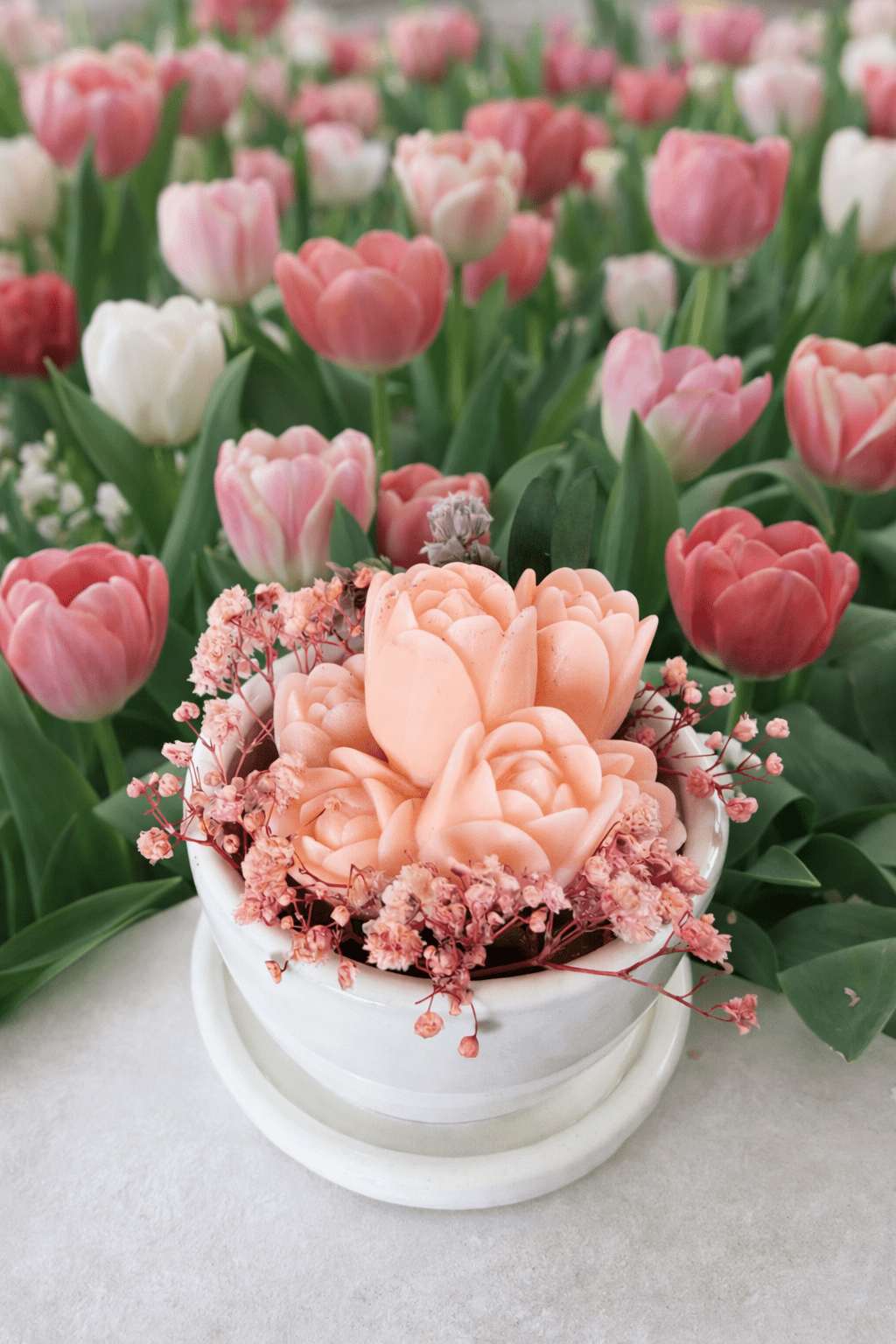 🌷 Tulip Candle Mould Flower Bouquet in Ceramic Jar - Decorative Candles | Ratna Sagarika Candles